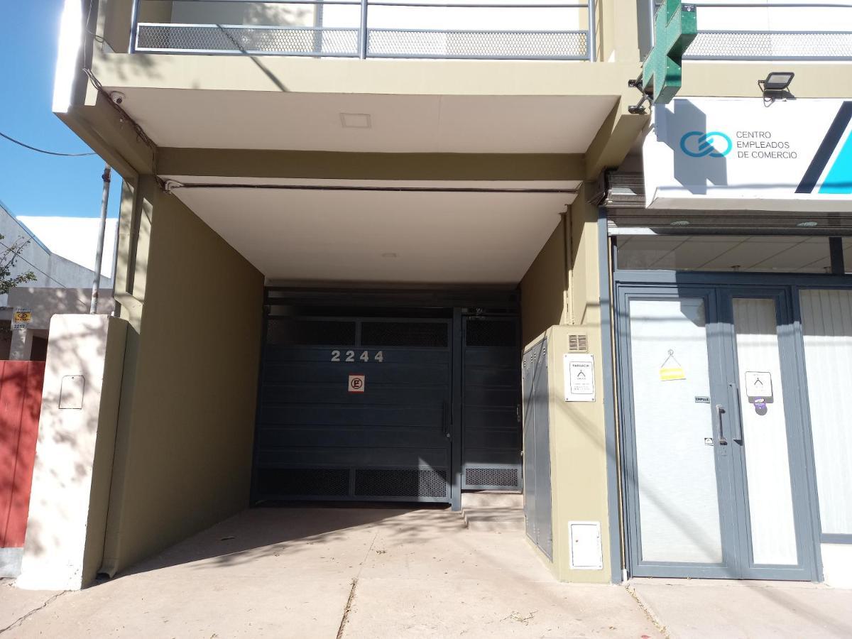 Departamentos Temporarios Raul B. Diaz Leilighet Santa Rosa  Eksteriør bilde